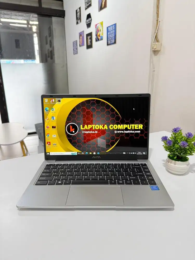Di jual laptop slim avita ram 8gb ssd 256gb