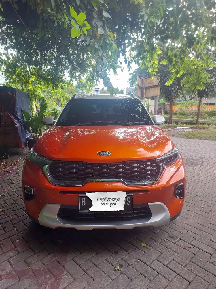 Kia Sonet 2020/2021, Orange White, the only one Indonesia