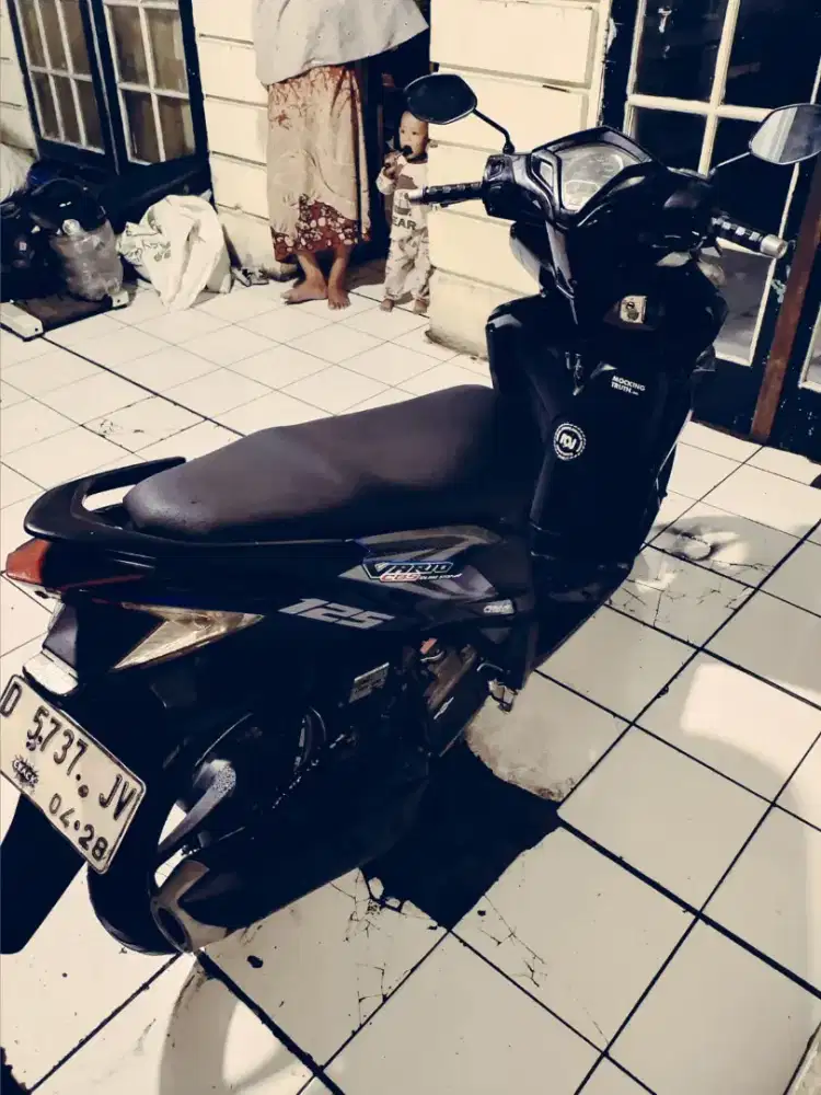 Di jual Honda Vario kzr 2013