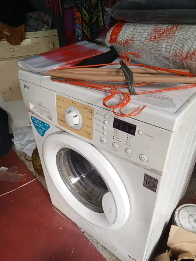 Mesin Cuci ex-Laundry 1set Setrika Uap jual segera