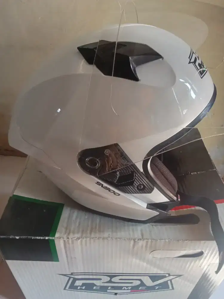 Helm rsv sv300 white solid