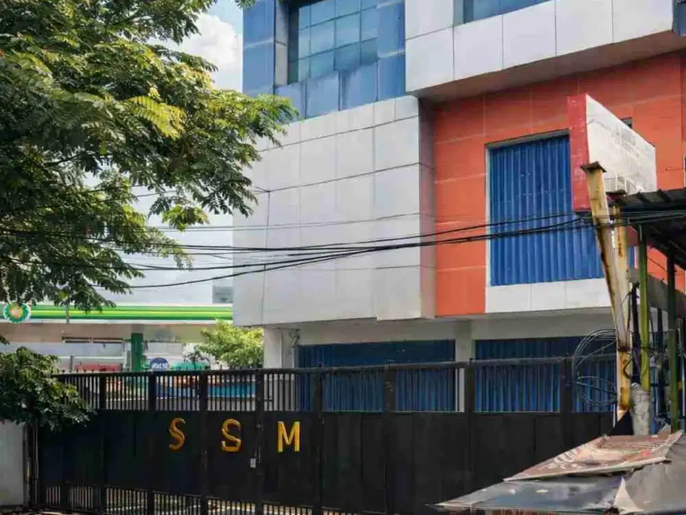 Dijual Ruko 3 Lantai Raya Darmo Permai