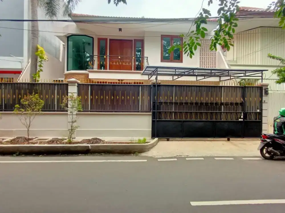Disewa Rumah Cengkir Raya Uku 12X18 Lokasi Pinggir Jalan bisa Usaha Jrg Ada Rapi Siap Huni
