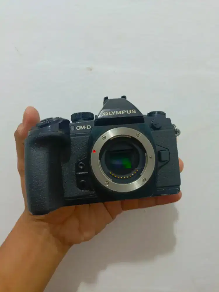 Dijual Camera Olympus OM-D EM1