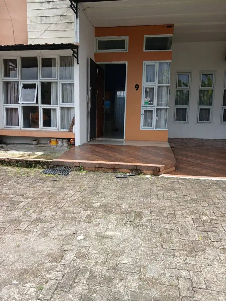 Rumah Disewakan di Lokasi Strategis Dekat kampus dan pusat kota