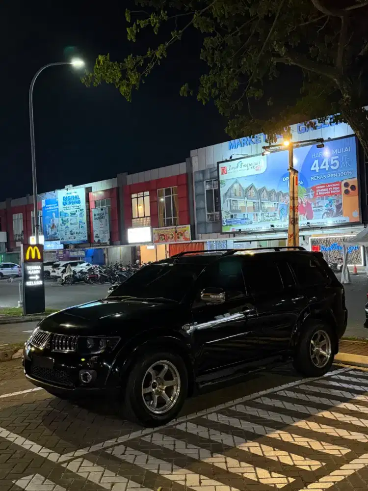 Forsale old pajero sport exceed AT 2009