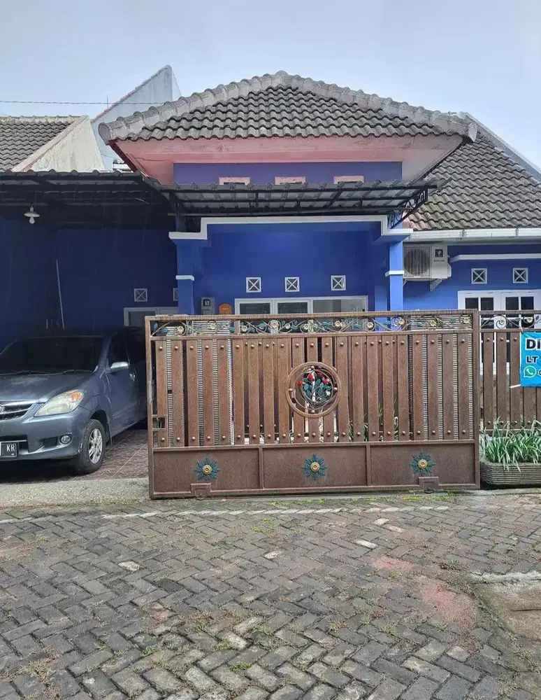 Rumah kuat kokoh dekat kampus undip banyumanik