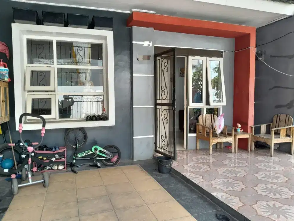 Rumah Siap Huni di Komplek Green Valley Residence