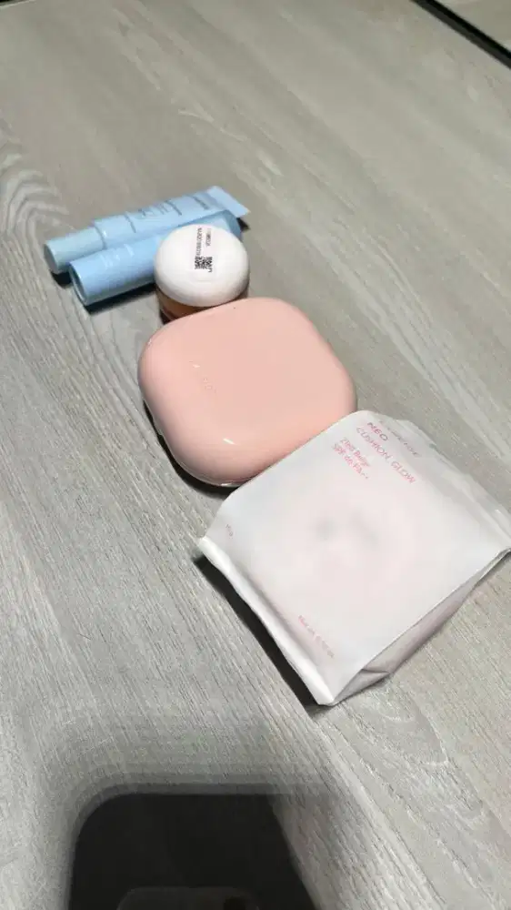 LANEIGE NEO CUSHION GLOW