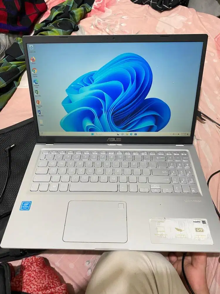 laptop asus vivobook x51MA