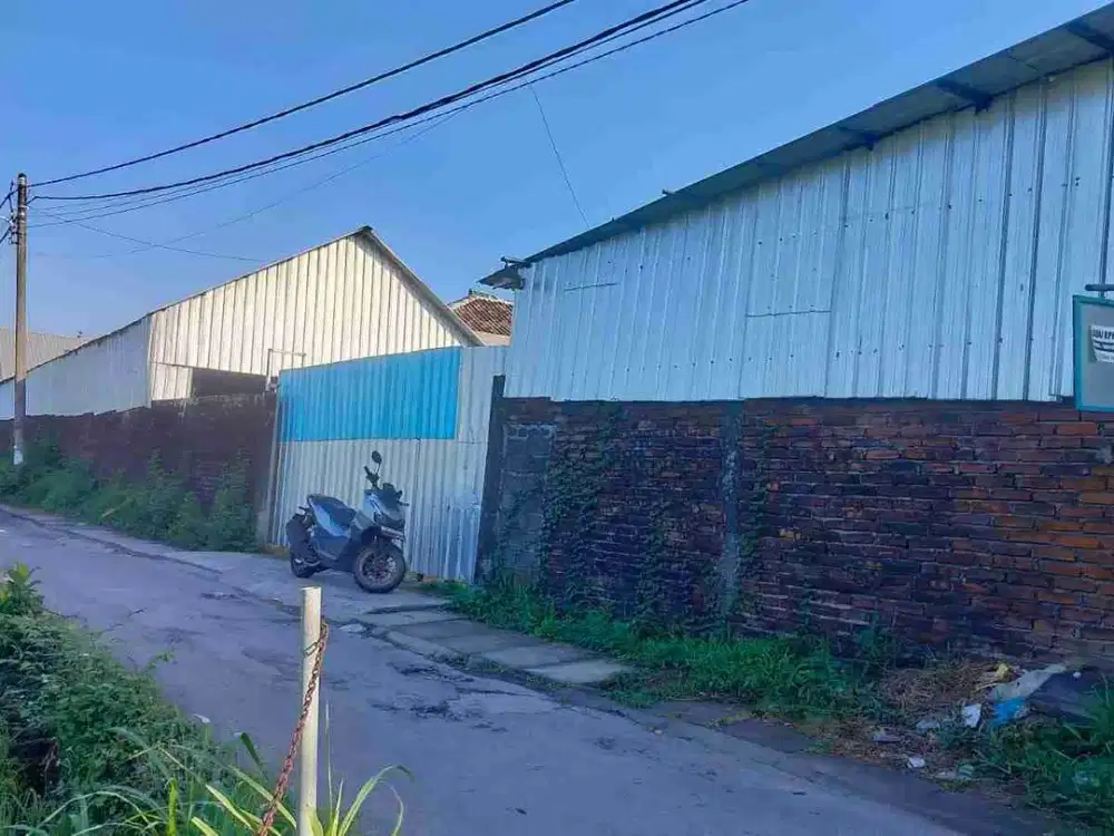 Di kontrakan gudang jalan A Yani Utara , Denpasar, Bali