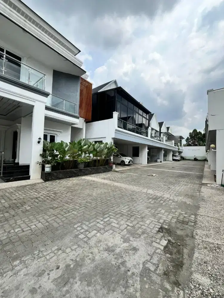 JUAL CEPAT RUMAH TUNGGAL MEWAH MEDAN BARU