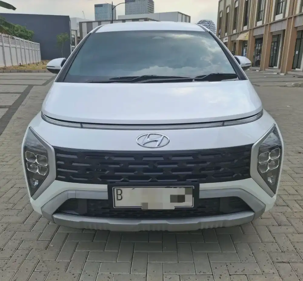 Hyundai Stargazer Prime 2022 Putih - Sangat Terawat