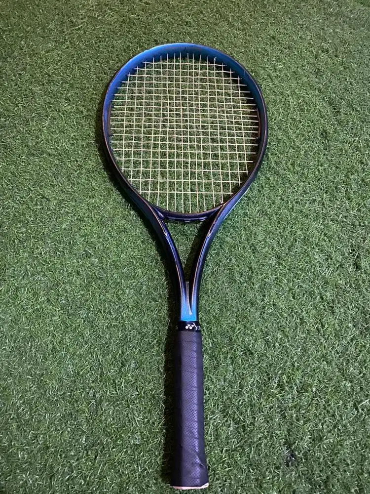 Raket Tenis pro kennex