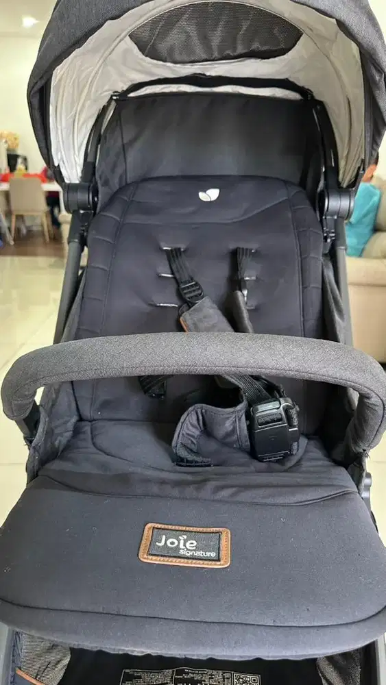 Stroller JOIE Pact Flex Signature