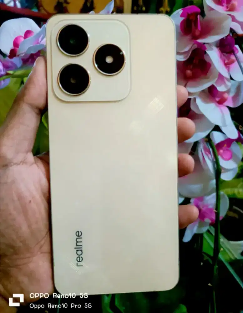 Fokus Mahar Hp Realme C61 NFC RAM 8/128