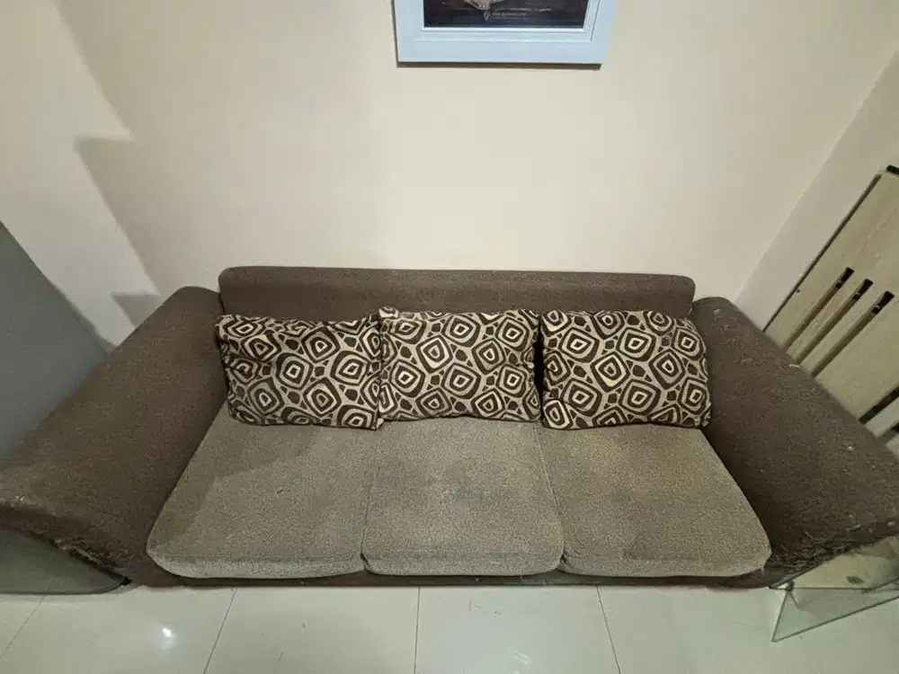 Dijual sofa bekas warna coklat