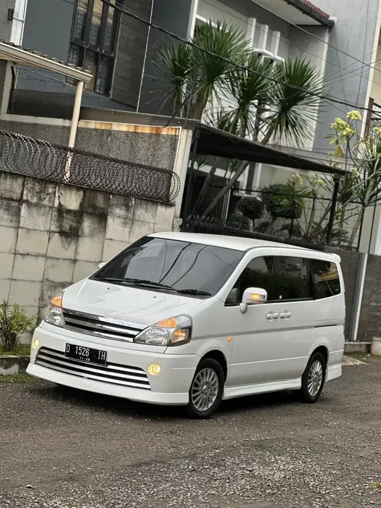 Km76Rb+1Tgn+Record Nissan Serena HWS Autech 2.0 AT 2011/2012 Putih Rar