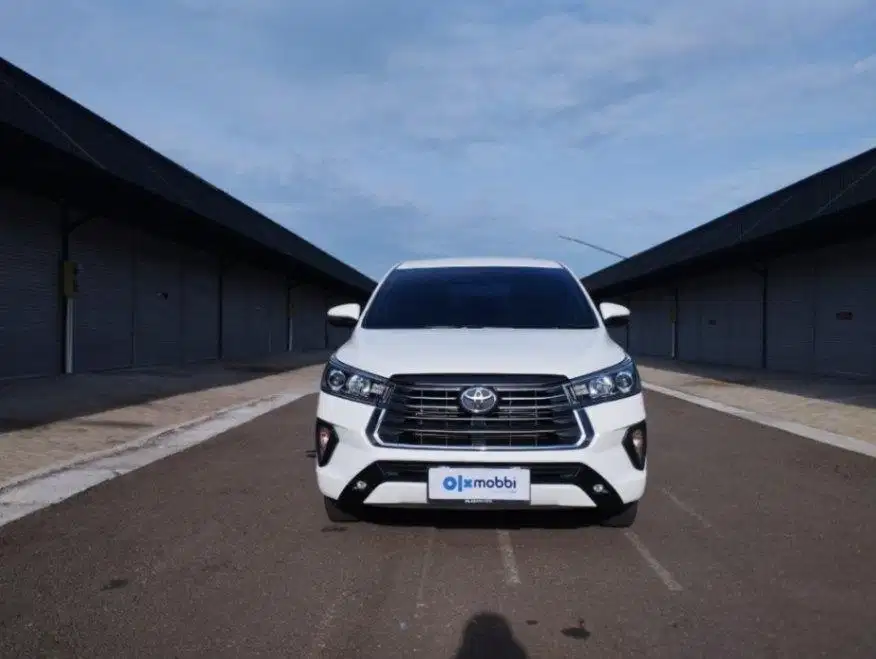 DP MURAH Toyota Kijang Innova 2.4 V Solar-AT 2022 Putih CRKAB