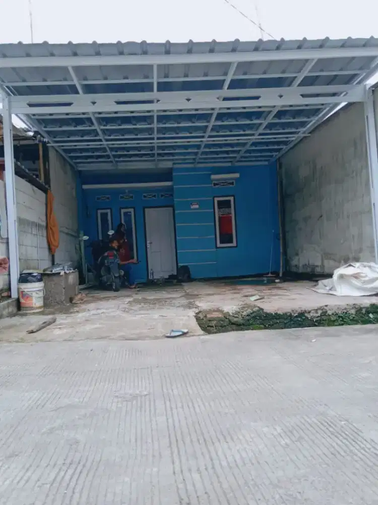 Kanopi baja ringan