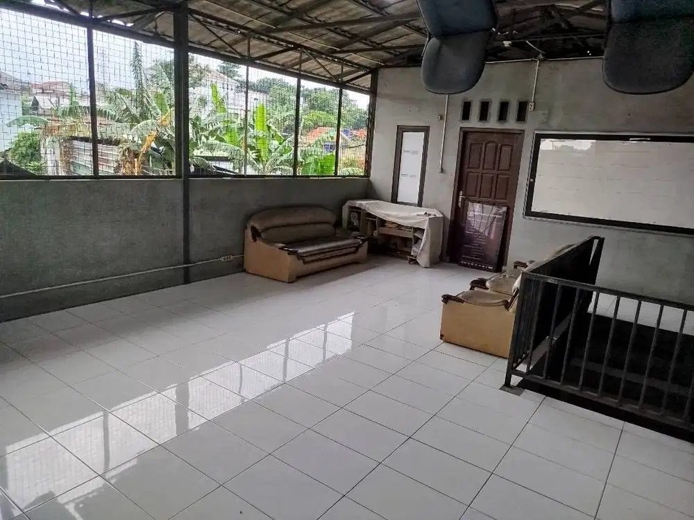 Multifungsi di lubang buaya