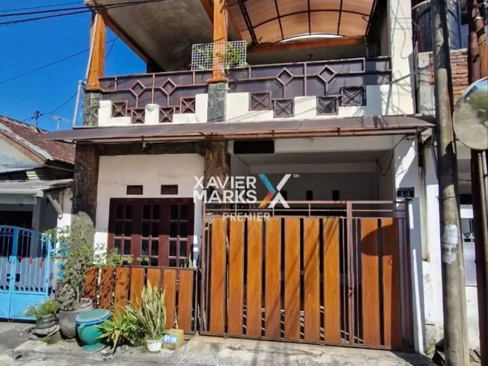 Dijual Rumah 2 Lt Row Jalan Lebar di Banjararum Singosari Malang