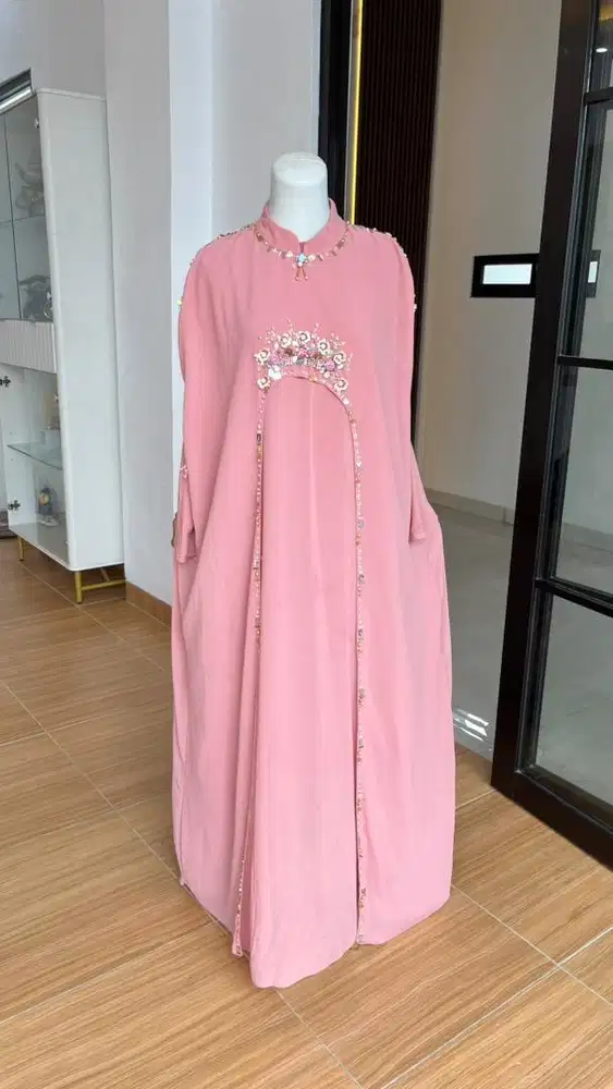 Kaftan preloved baru 1x pakai