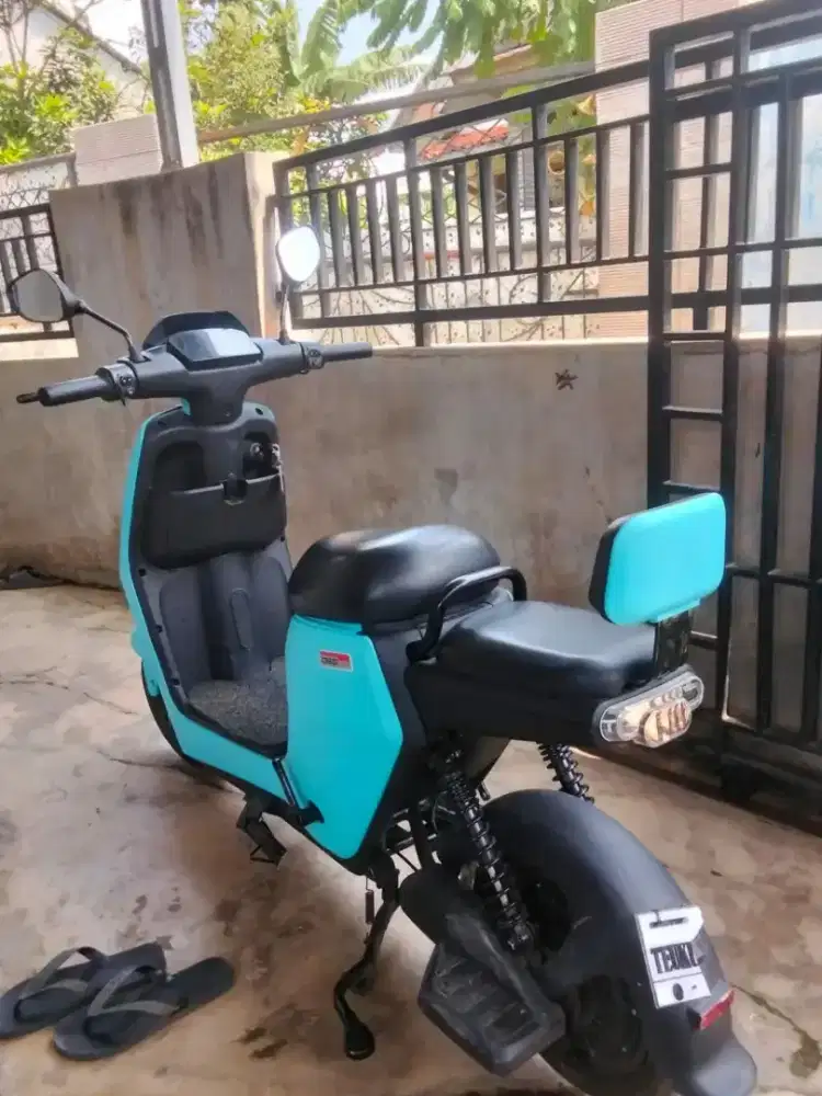 Sepeda Listrik U Winfly65