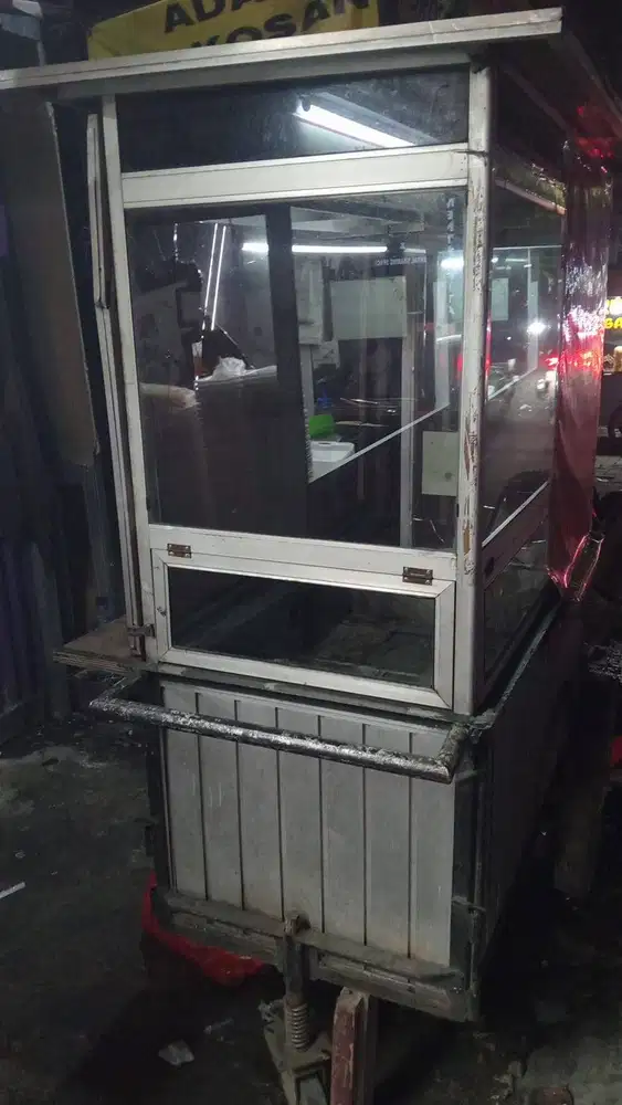 Gerobak dagang untuk usaha UMKM