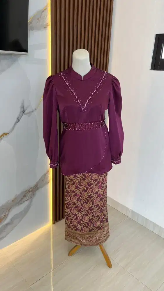 Kebaya set full payet bahan satin silk tebal dan adem