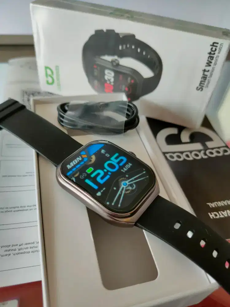 Smartwatch GOOJODOQ Seri Curved ada yg bekas pemakaian saya dan baru
