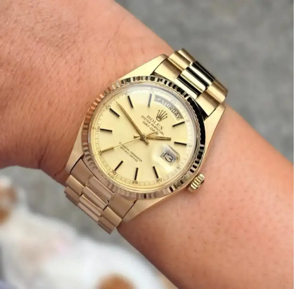 ROLEX DAY-DATE 1803 AUTOMATIC SOLID GOLD 18K ORIGINAL
YEAR: 1976