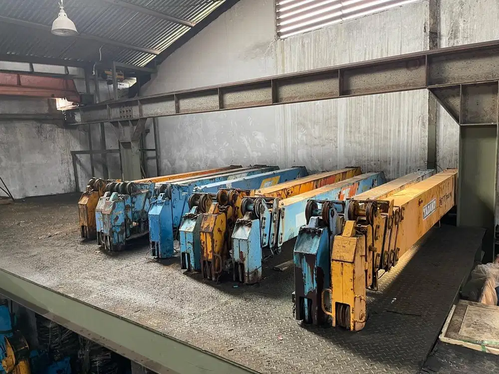 Crane import ex japan 3 ton 3 section sampai 6 section