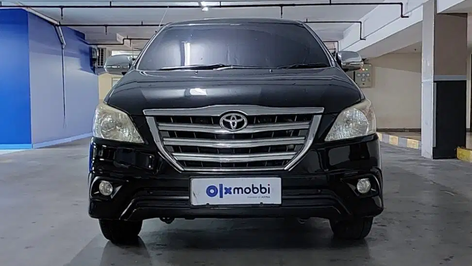 TDP 7,JT, Toyota Kijang Innova 2.0 G Bensin-AT Hitam 2012