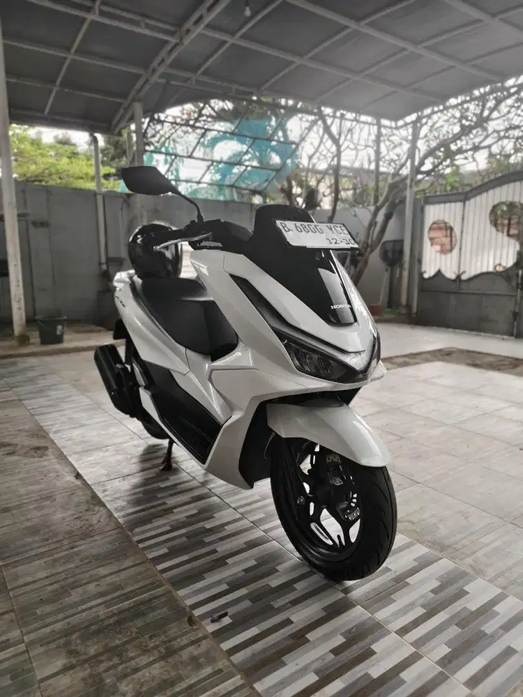 PCX 160 2025 mulus like new putih baru 4 bulan