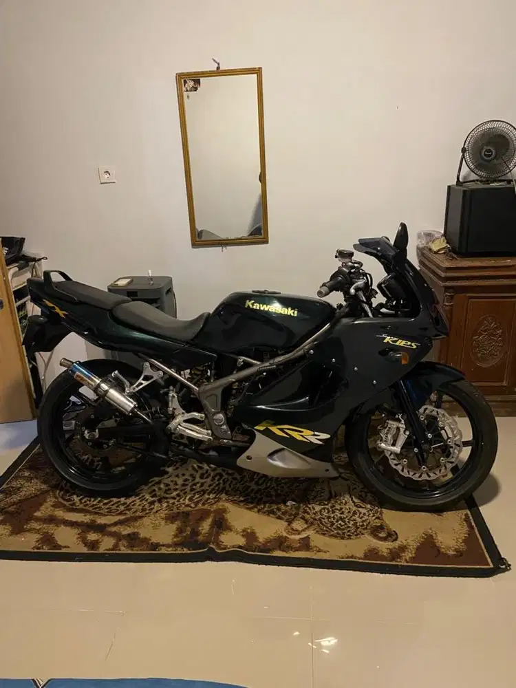 Kawasaki Ninja RR