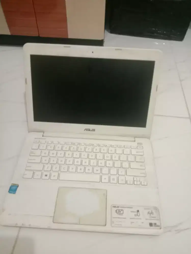 Jual laptop Asus