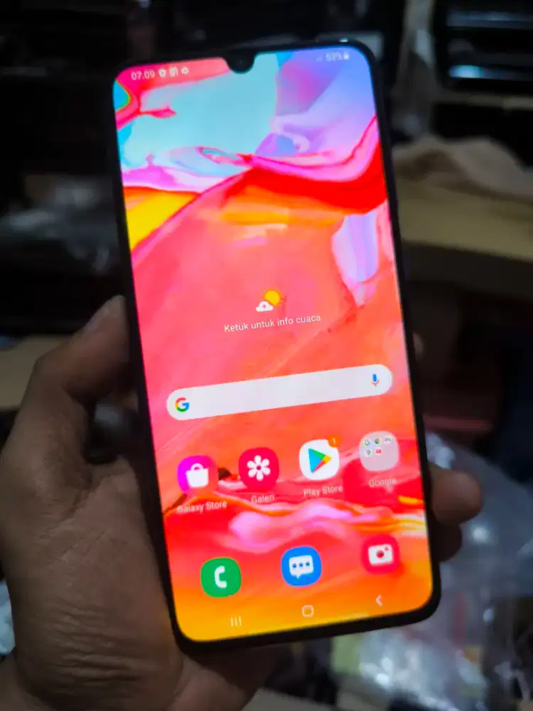 Samsung a70 6/128 Sein ex garansi resmi Indonesia