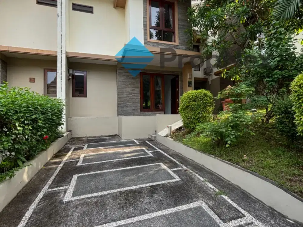 Rumah 2 Lantai Villa Panbil Batam Furnished Siap Huni Strategis