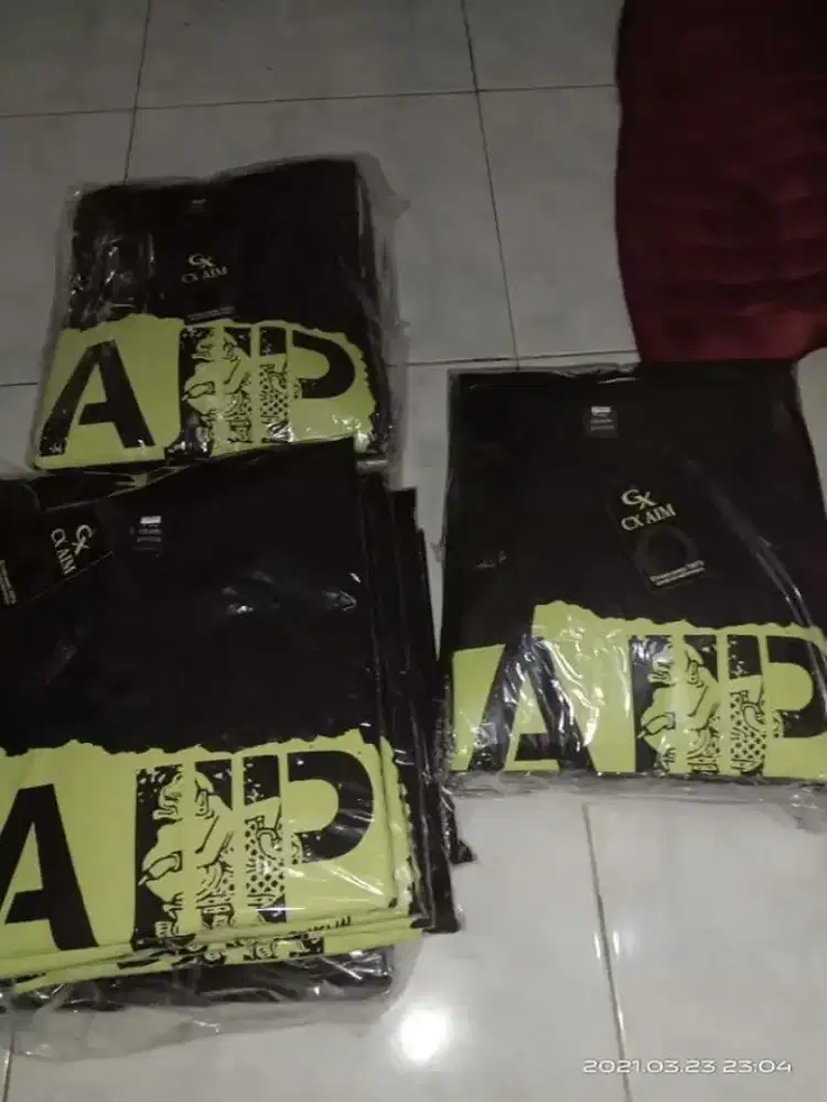 Jasa sablon kaos manual