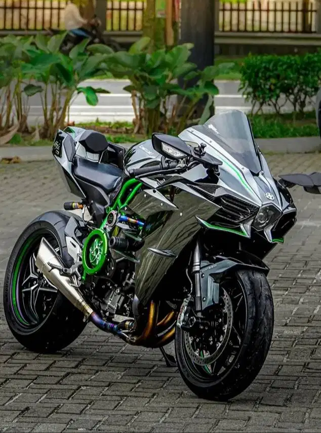 Kawasaki Ninja H2 2024