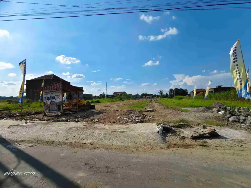 tanah selatan kampus UIN kartosuro