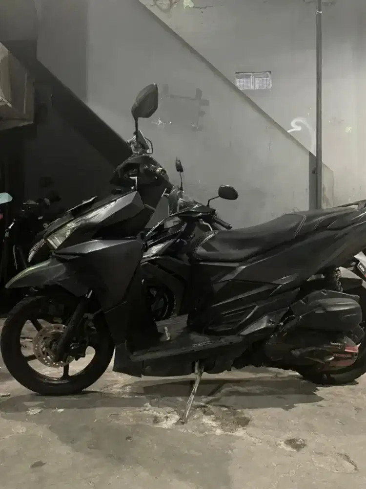 vario led old 125