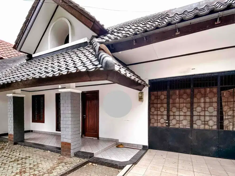 Murah! Rumah Anggrek Loka BSD Depan Taman, LT 200, 2,5M Nego