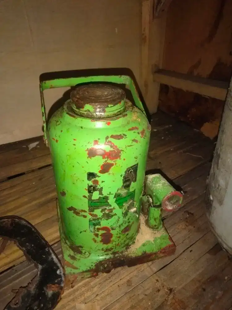 dongkrak 50 ton