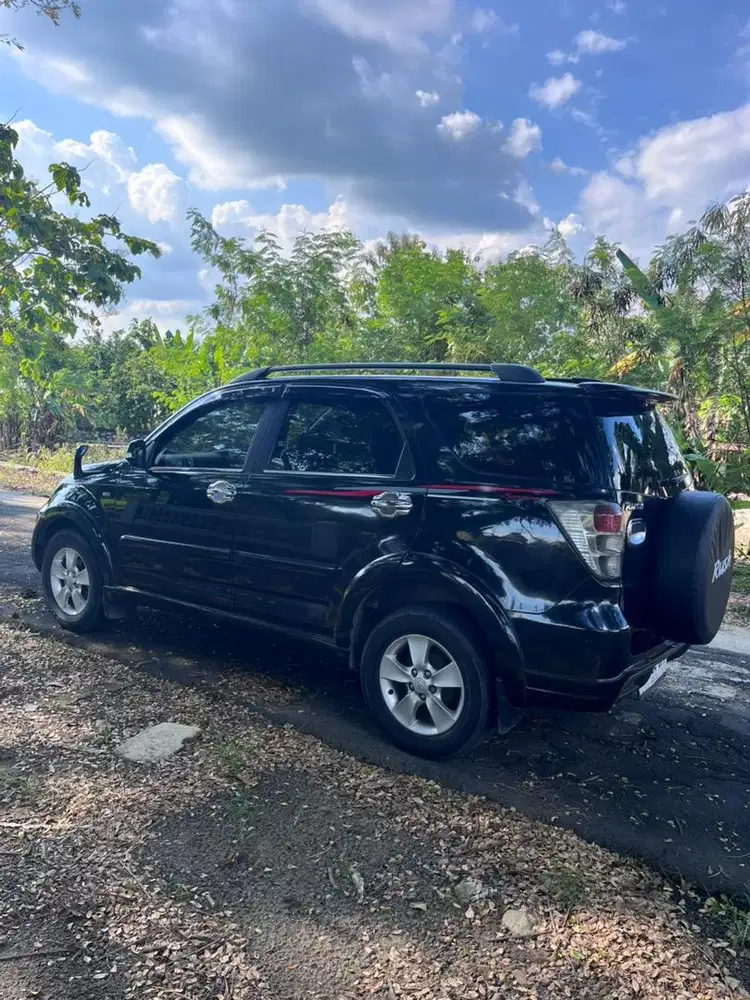 toyota rush 2011 tipe G manual