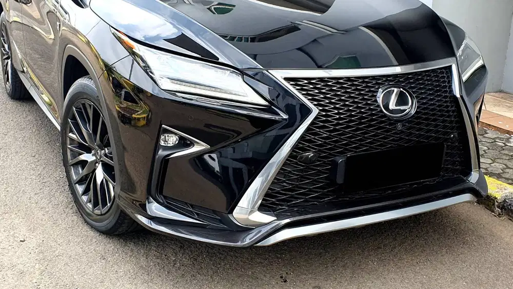 Lexus RX 300 RX300 F-Sport F Sport AT Black On Red 2019 Low Km Antik