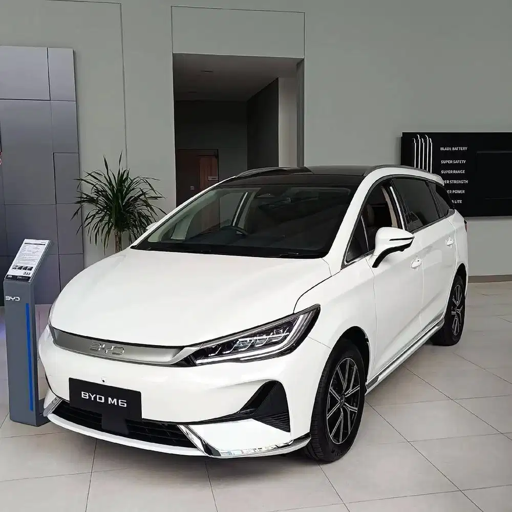 [MOBIL BARU] BYD M6 PROMO