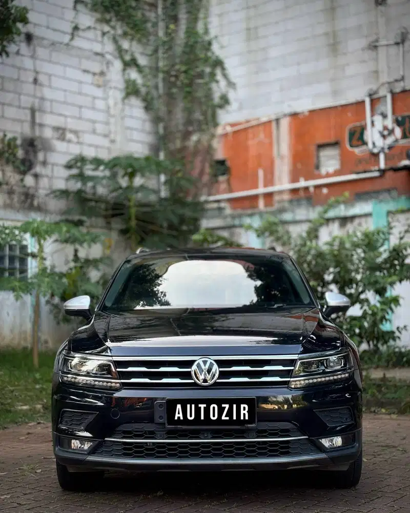 Volkswagen Tiguan All Space TSI Hitam 2022 Tdp Murmer Ori Menarik Bu
