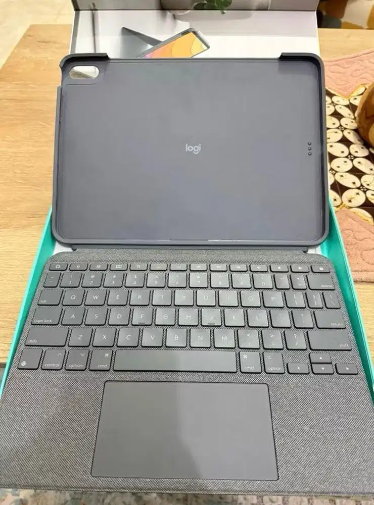 Keyboard Logitech Ipad Air 4/5